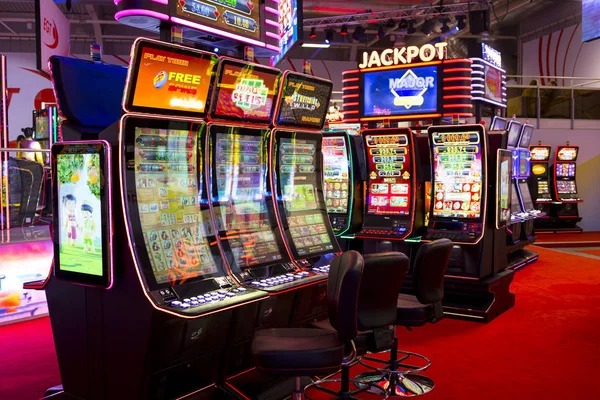 Live blackjack dealer at ramtoto login studio with HD streaming setup